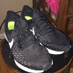 Women’s Nike Air Zoom Pegasus 35 Running Sneakers